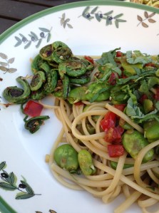 Fiddleheads made a great addition to a meatless Monday dinner eaten outside.